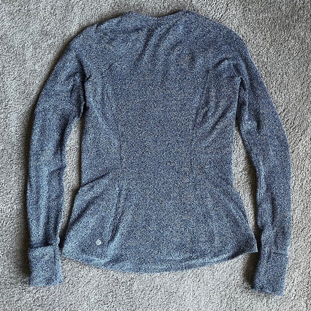 Lululemon long sleeve shirt